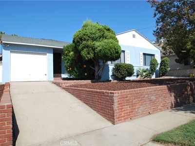 8318 Outland View Dr, Sun Valley, CA, 91352