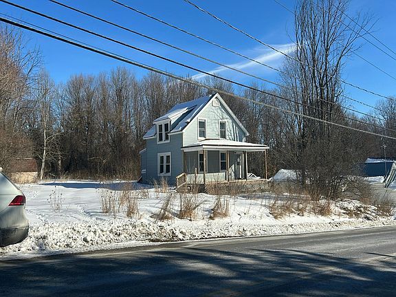 3rd image of 96 Wallace Hill Rd