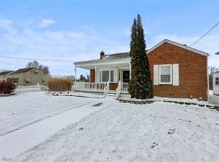 382 W Wilson St, Struthers, OH 44471
