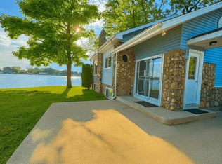238 Cooks Lndg, Michigan Center, MI 49254