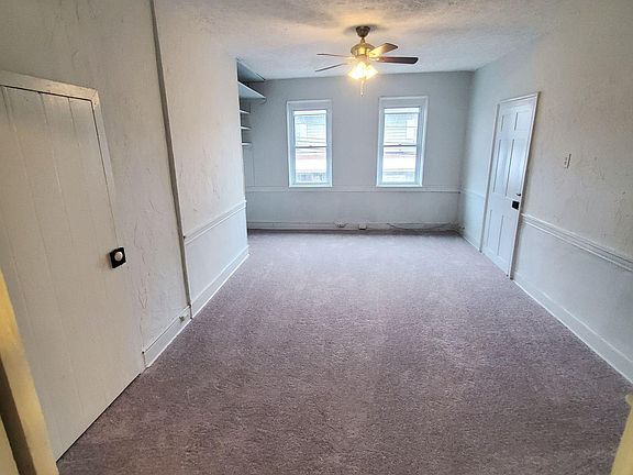5th image of 8 E Main St #3