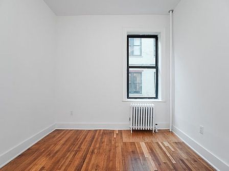 1st image of 376 Saint Johns Pl