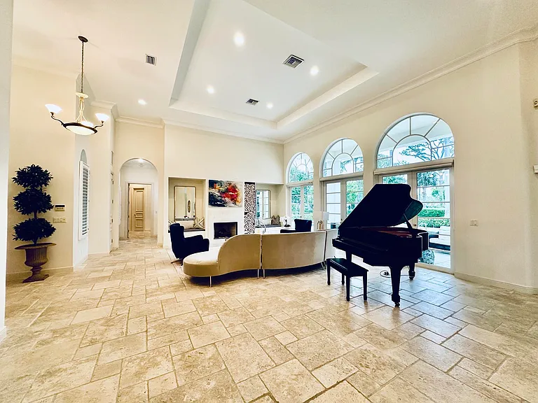 645 Atlantis Estates Way — Photo 17