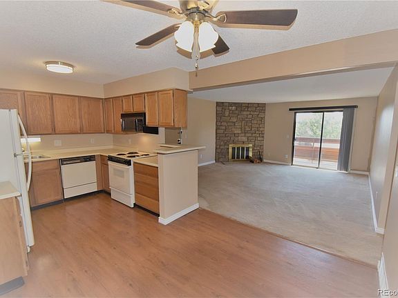 5th image of 333 Wright St APT 205