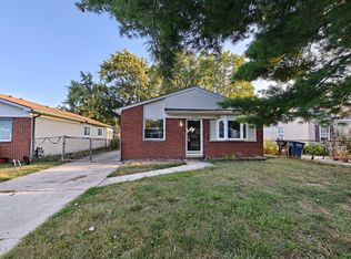 33733 Fernwood St, Westland, MI 48186