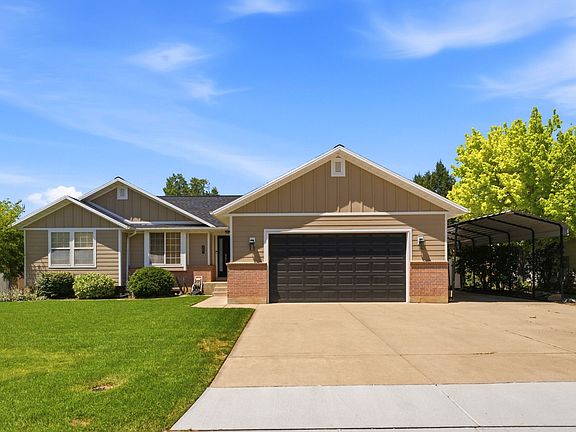 3rd image of 367 Deer Valley Dr