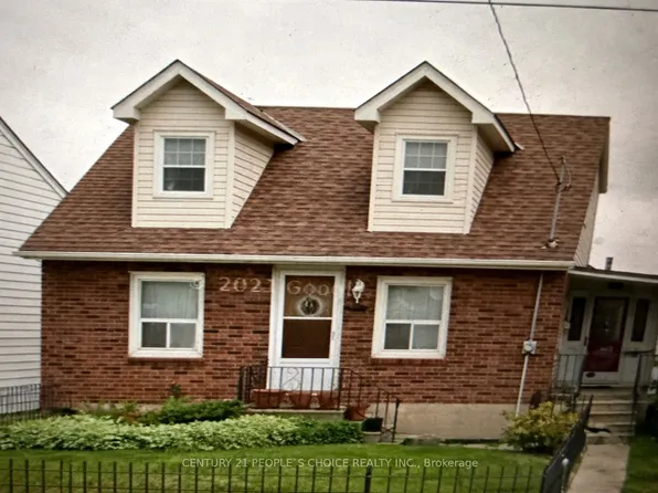 136 Northland Ave, Toronto, ON M6N 2E2