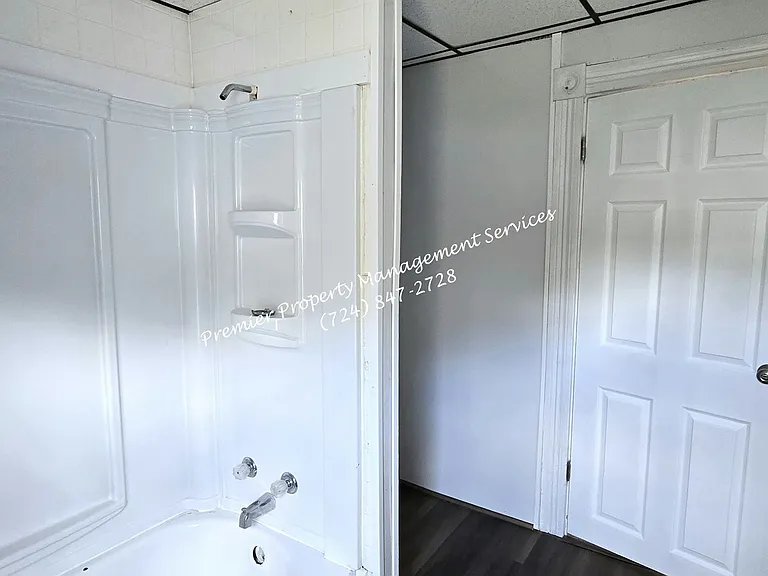 416 E Reynolds St #1/2 — Photo 16