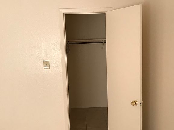 5th image of 4717 N 11th St APT 22