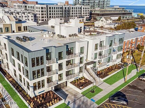 4th image of 215 2nd Avenue #106