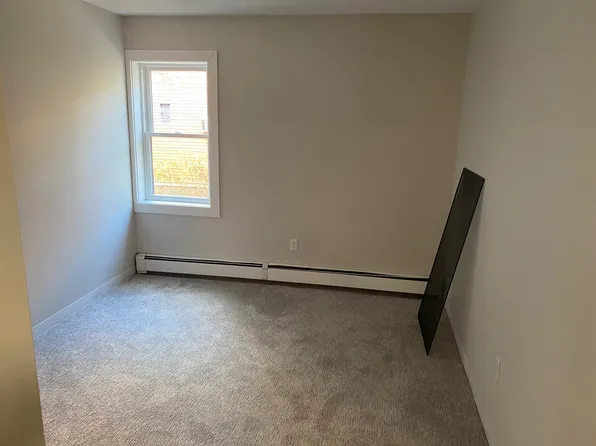 119 Pacific St, Cambridge, MA