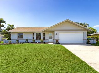 323 SE 34th St, Cape Coral, FL 33904