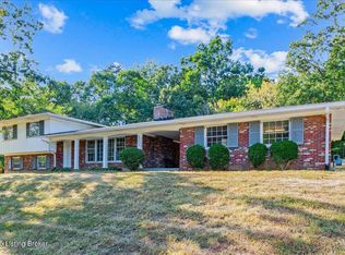 8215 Saint Anthony Church Rd, Louisville, KY 40214