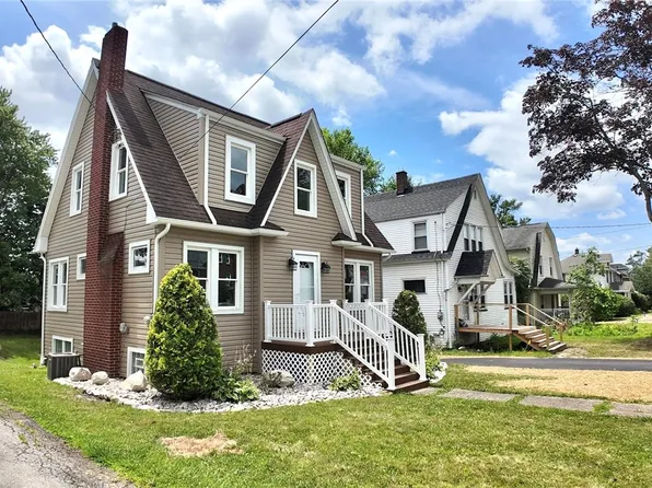 1262 Griswold St, Sharon, PA 16146