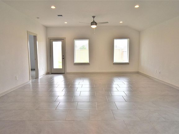 4th image of 4023 Yonkers Valley Ln