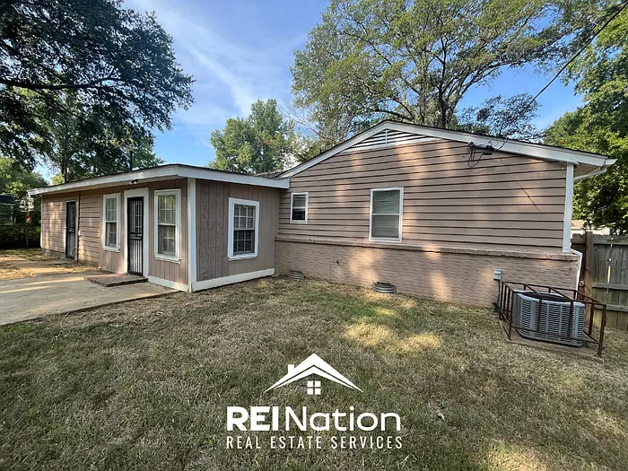 3 bed, 1.5 bath, 1145 sqft, $1,345 — Photo 4
