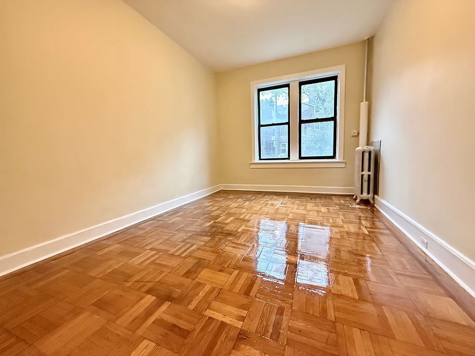 1st image of 78 Hawthorne St #1