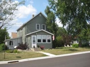 401 4th St NW, Frazee, MN 56544