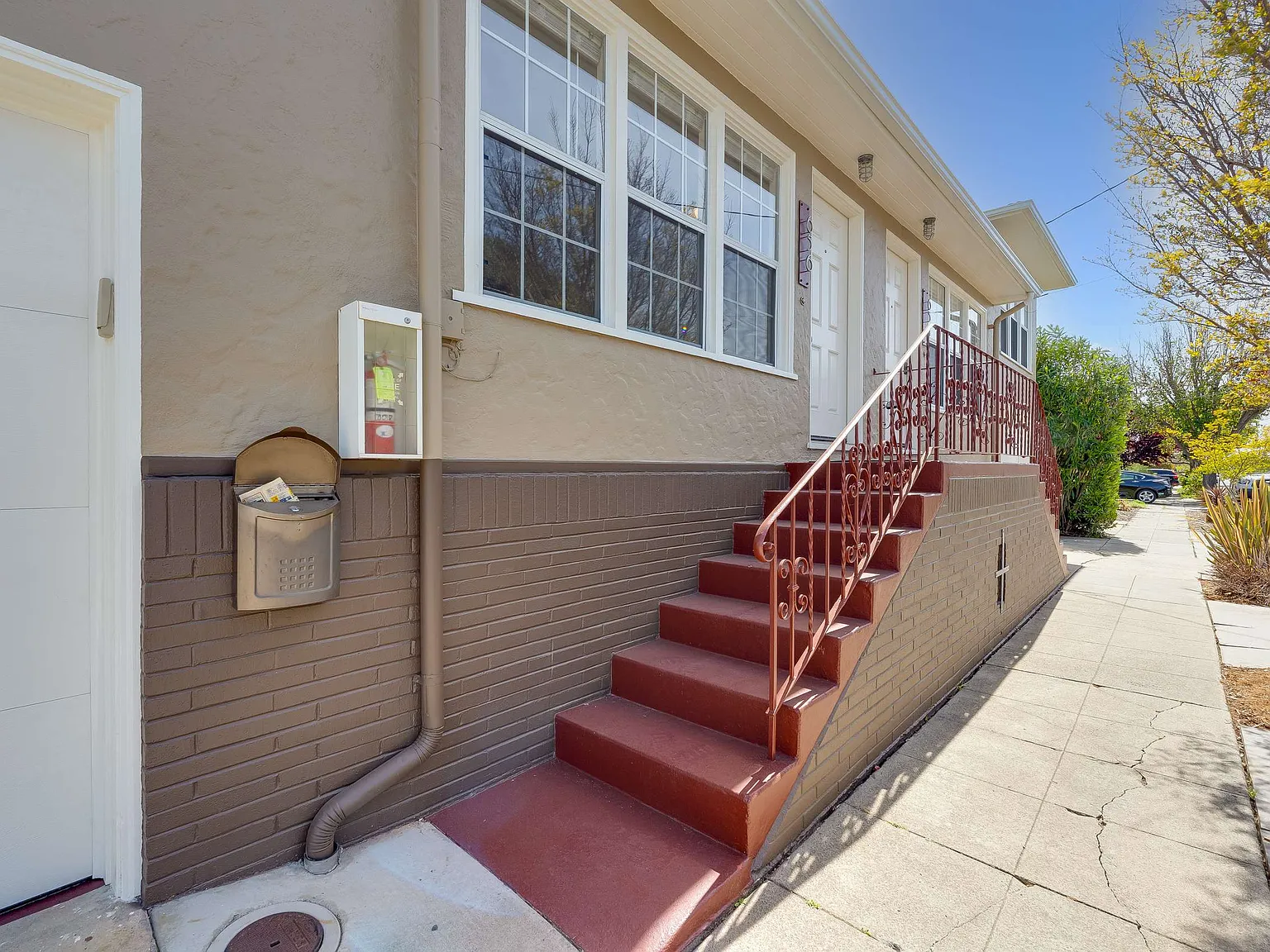 1 bed, 550 sqft, $2,395 — Photo 3