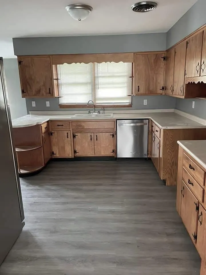 3 bed, 1.5 bath, 1348 sqft, $1,700 — Photo 3