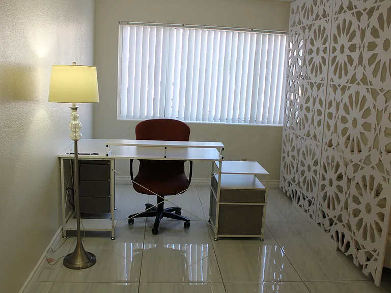 Palm Mesa Dr — Photo 23
