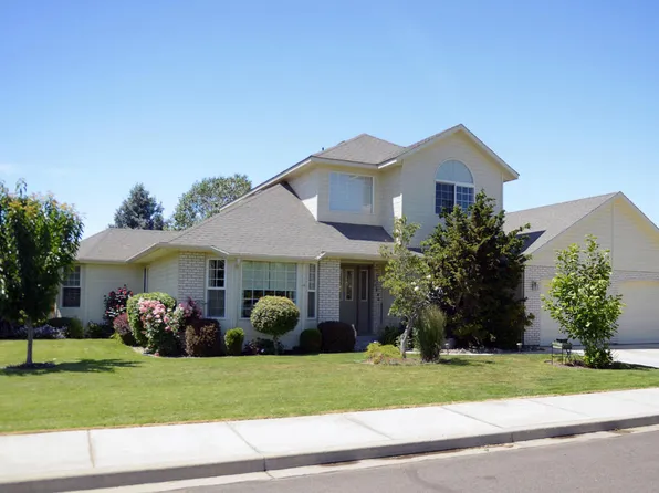 1534 S 67th Ave, Yakima, WA 98908