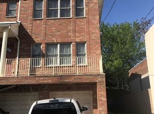 391 Henry St, Fairview, NJ 07022