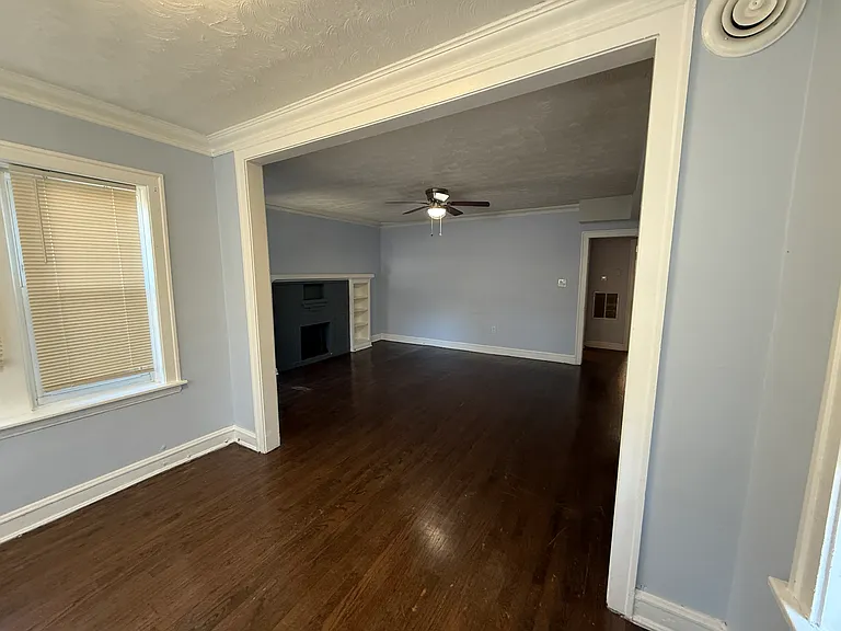 8007 S Carpenter St #1 — Photo 2