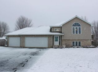 809 Popplewood Ct, Waite Park, MN 56387