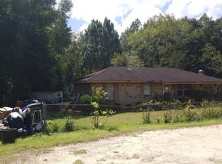 428 Quebec Ave, Defuniak Springs, FL 32433