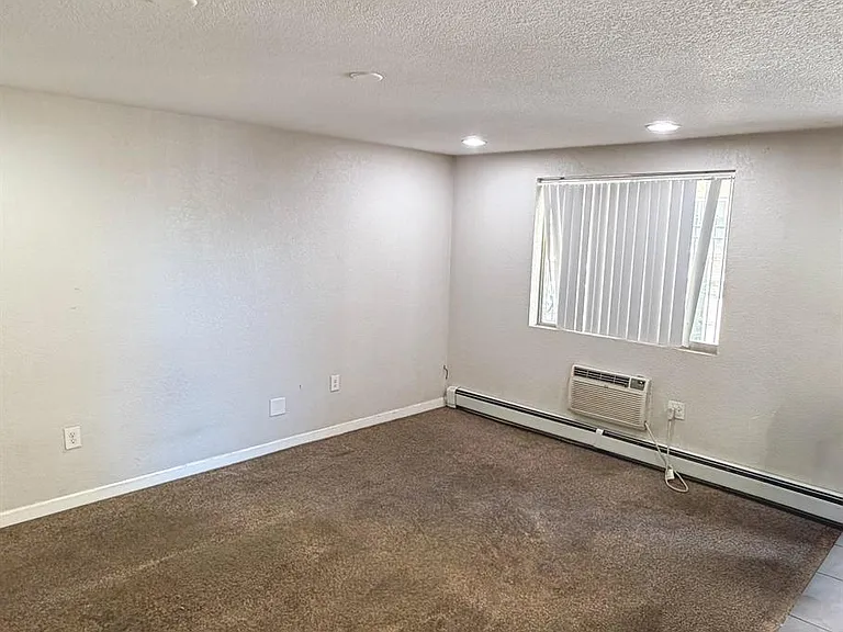 The Pearl Apartments — Photo 31