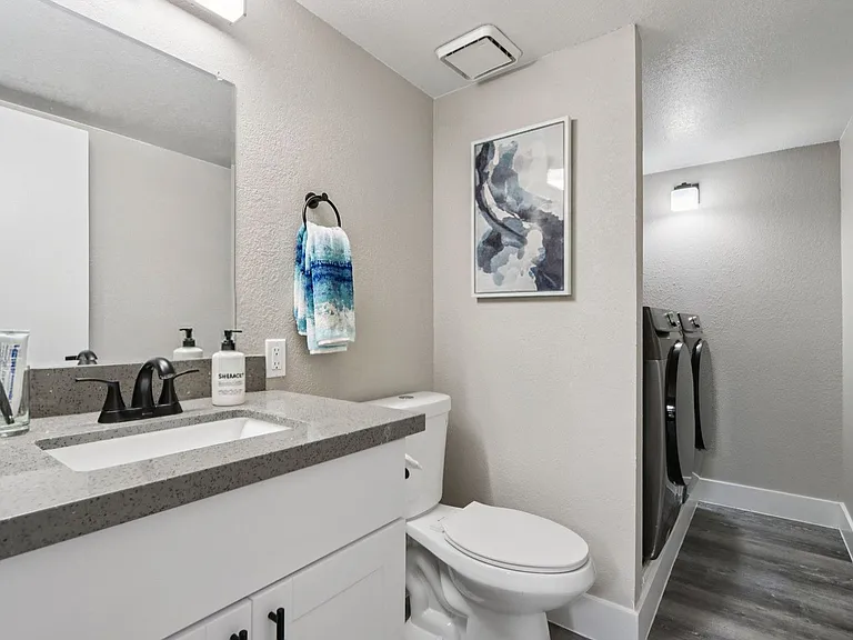 Sunrise in Chandler Apartments — Photo 81
