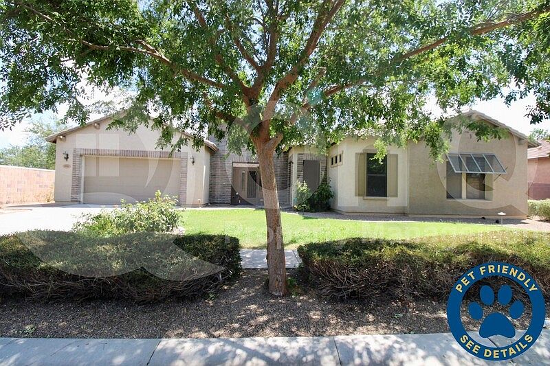 1st image of 2951 E Red Oak Ct