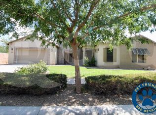 2951 E Red Oak Ct, Gilbert, AZ 85297