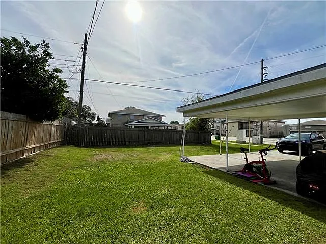 583 Delmar St — Photo 23