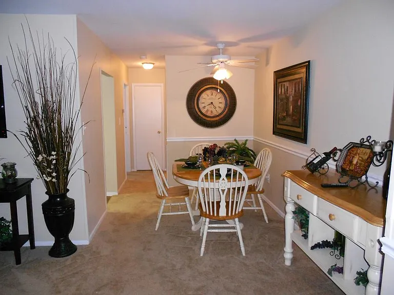 Brandywine Apartments — Photo 8