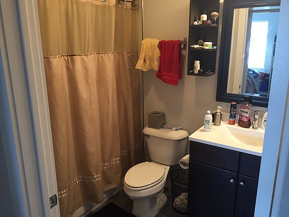 4th image of 622 N 2nd St Unit 402