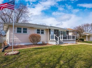 9220 Prairie Ave, Highland, IN 46322