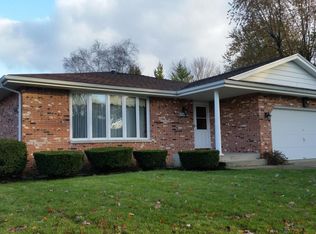 8921 29th Ct, Kenosha, WI 53143