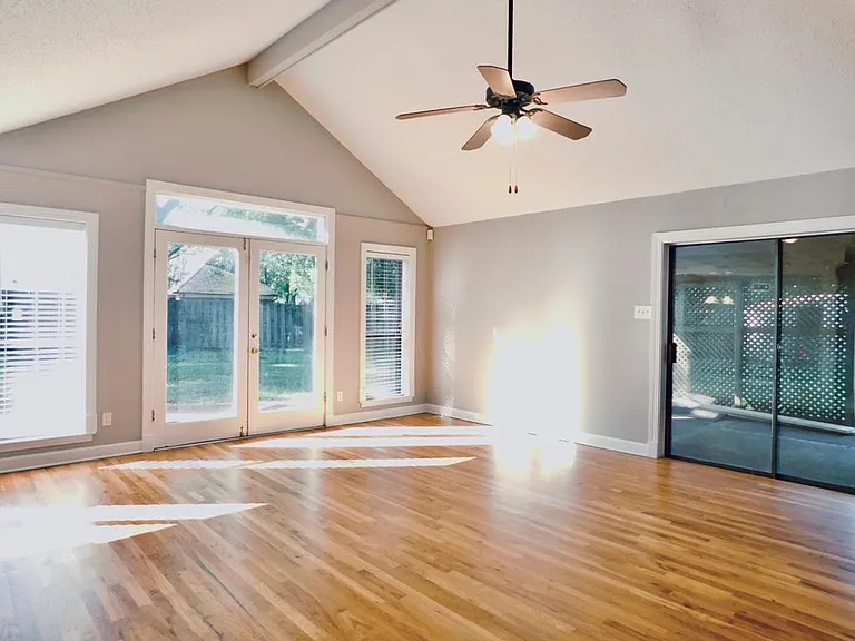 1411 Leafhaven Cv — Photo 8