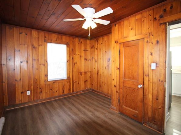 231 1/2 Vine St, Beckley, WV 25801