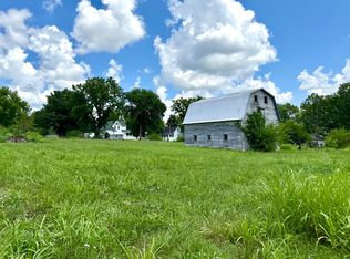 5345 Copeland St, Morrisville, MO 65710