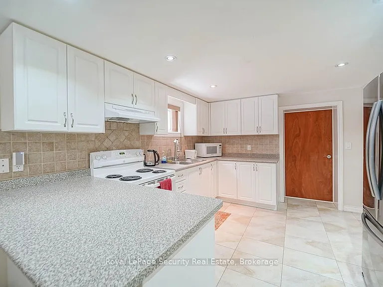 1 Norcross Rd #LOWER — Photo 6