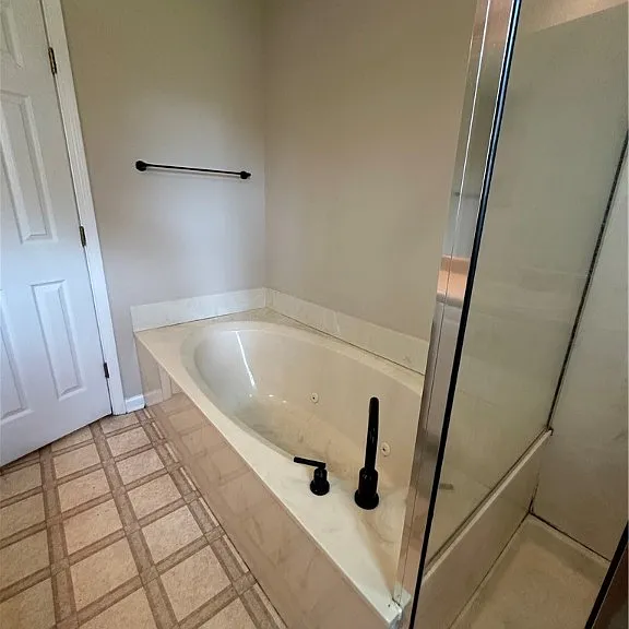 223 Chippingwood Cir — Photo 19