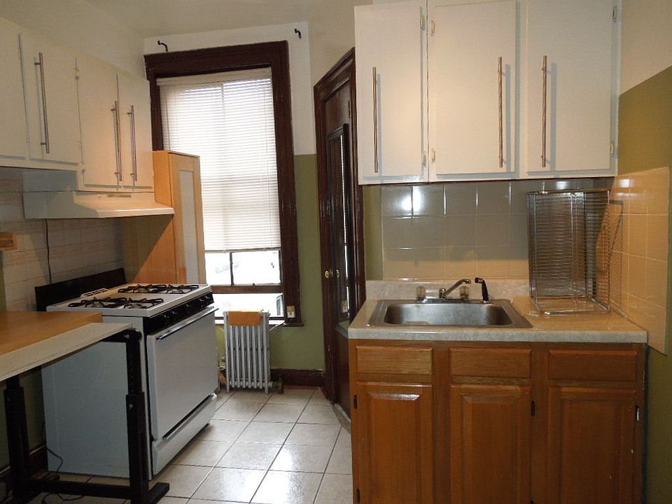1st image of 439 Lincoln Pl #10A