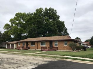 113 E Crestwood St, Morton, IL 61550