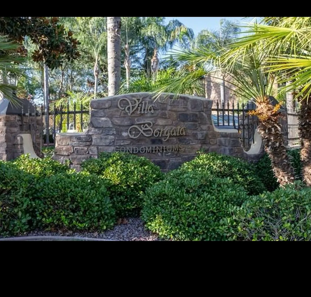 1 bed, 696 sqft, $1,300 — Photo 1