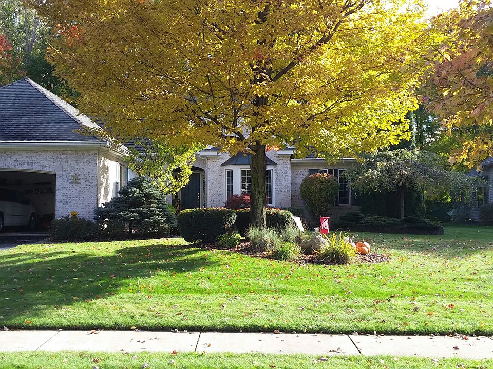 1st image of 3953 Coachman Dr