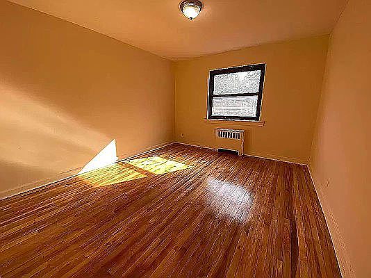 5th image of 11615 169th St