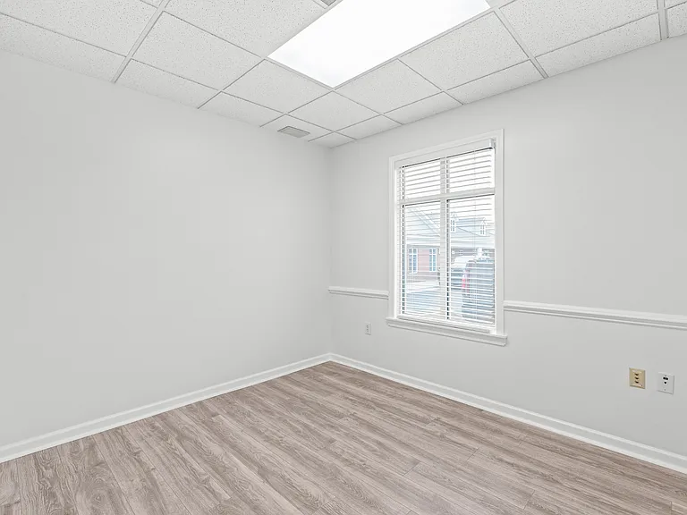 10316 Feldfarm Ln — Photo 6